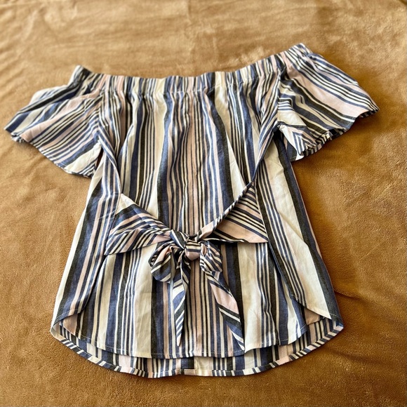 NWT Seven Sisters Striped Off-The-Shoulder Top - Picture 3 of 13